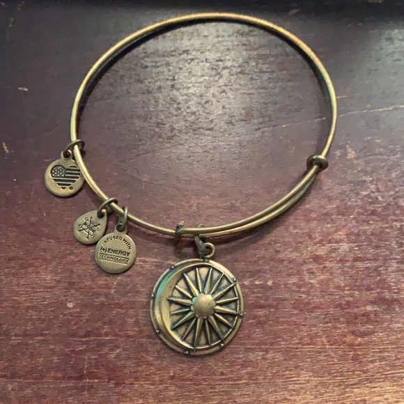 Alex & Ani Cosmic Balance bracelet - Picture 1 of 3